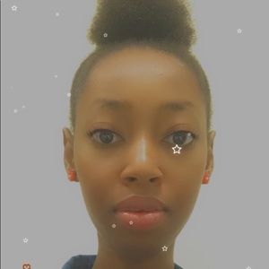 Meet your Posher, Taina